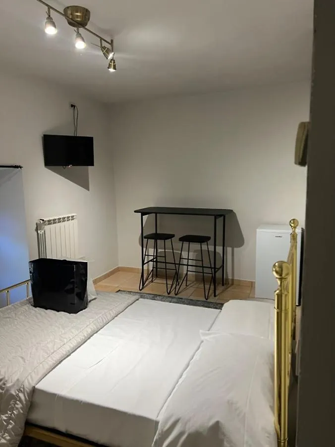 Mood-Garibaldi 26 Apartment Pavia Italy